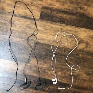 2 Pair of Ear Buds, earphones, ear plugs - 1 Samsung, 1 SONY, Like New Condition